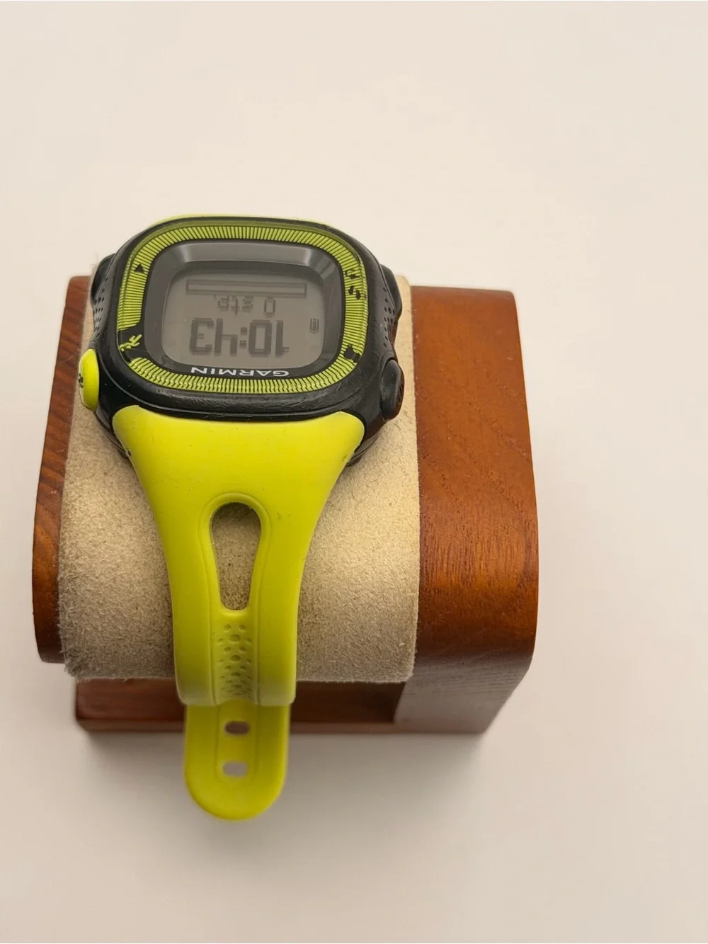 Garmin Forerunner 15, Small, Tested, Charger Included, Smartwatch